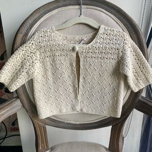 Bonpoint sz 3 cream crocheted sweater. Excellent condition.